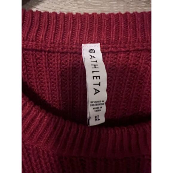 Athleta Cable Knit Red Sweater Sz XL Cascades Cocoon Holiday Crew Neck Chunky - Picture 5 of 7